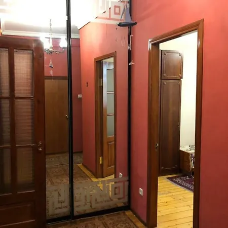 Barbaron Apartment